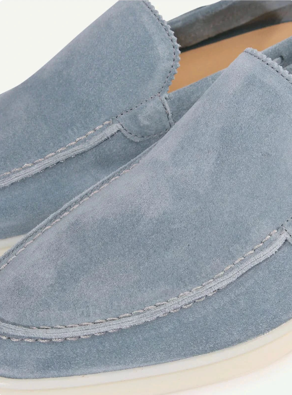 Mocasín de ante azul cielo