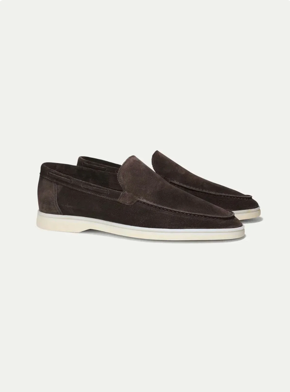 Mocasín de ante chocolate